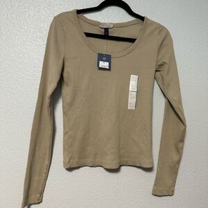 NWT Universal Thread Tan Ribbed Long Sleeve Top Sz M